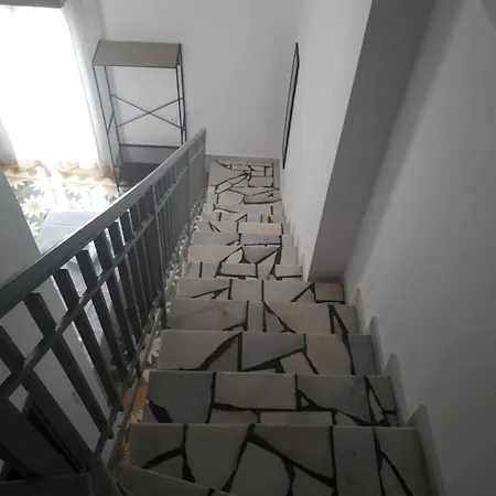 Callisto 4 Apartment Ermoupoli